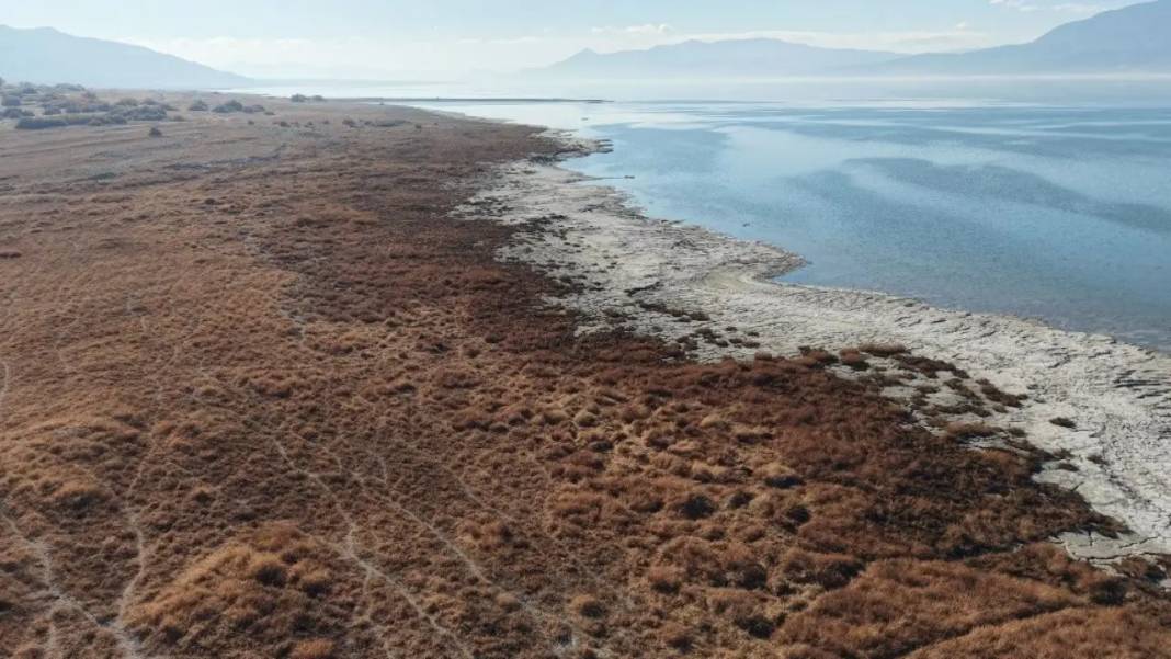 Burdur’da Korkutan Uyarı: “Su Rezervi 10 Yılda Tükenebilir!” 1